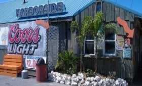 Harborside Bar & Grill