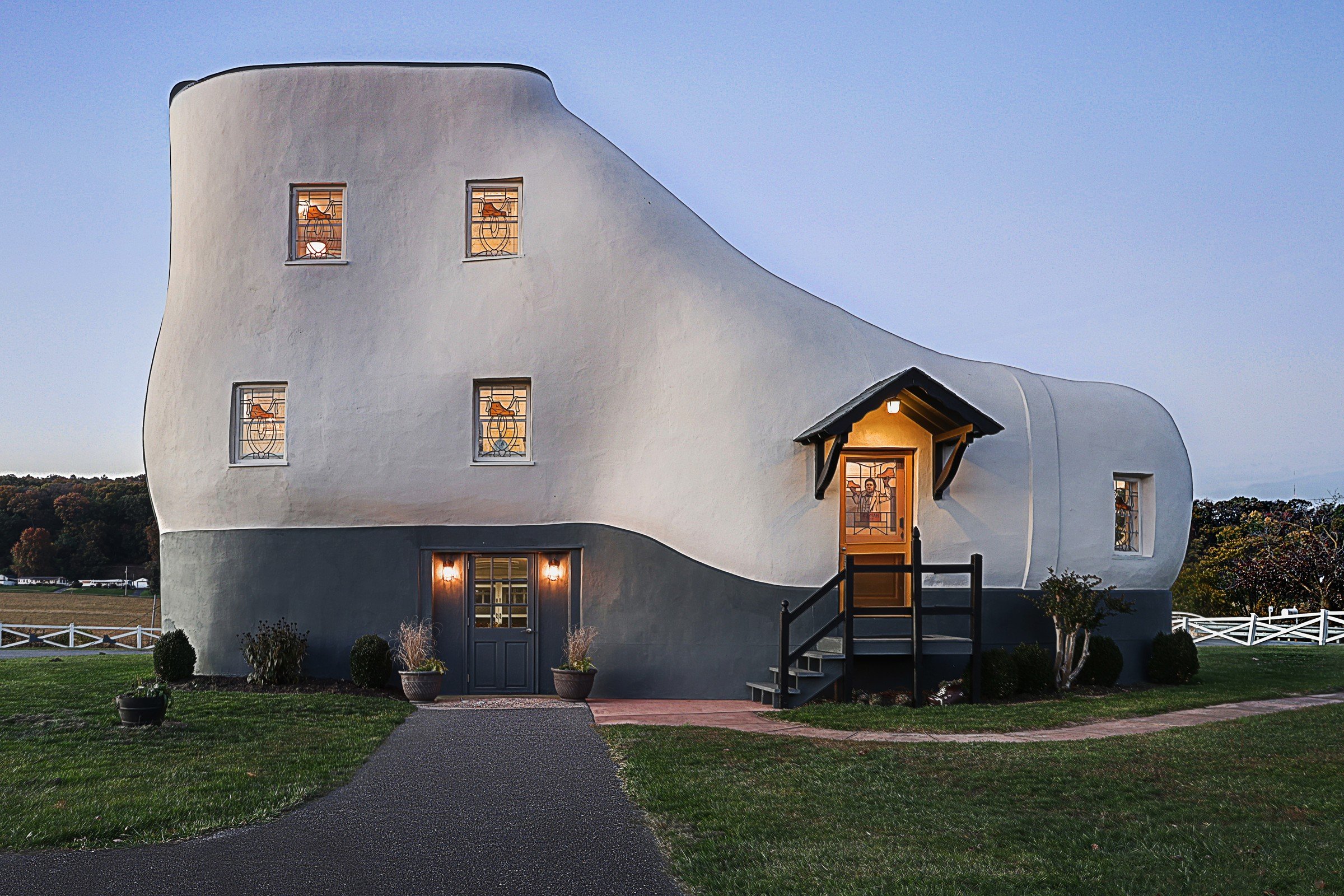 The Haines Shoe House
