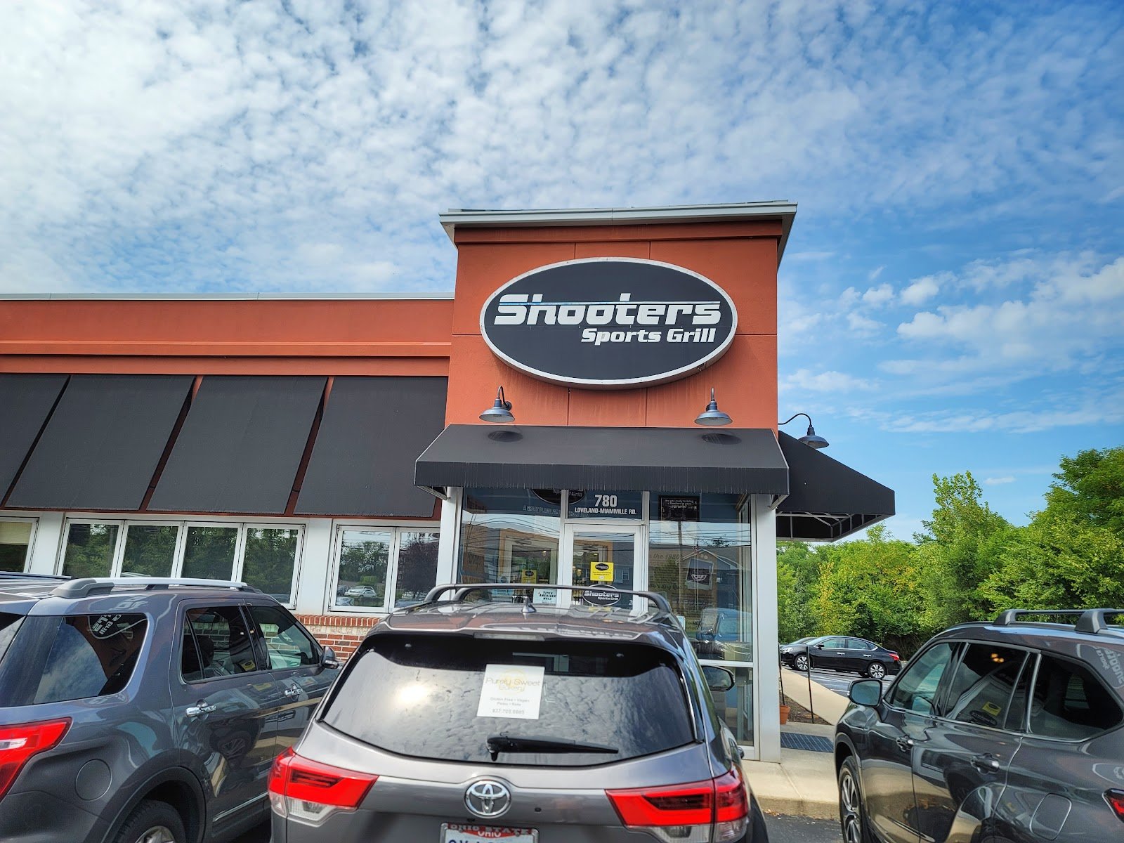 Shooters Sports Grill
