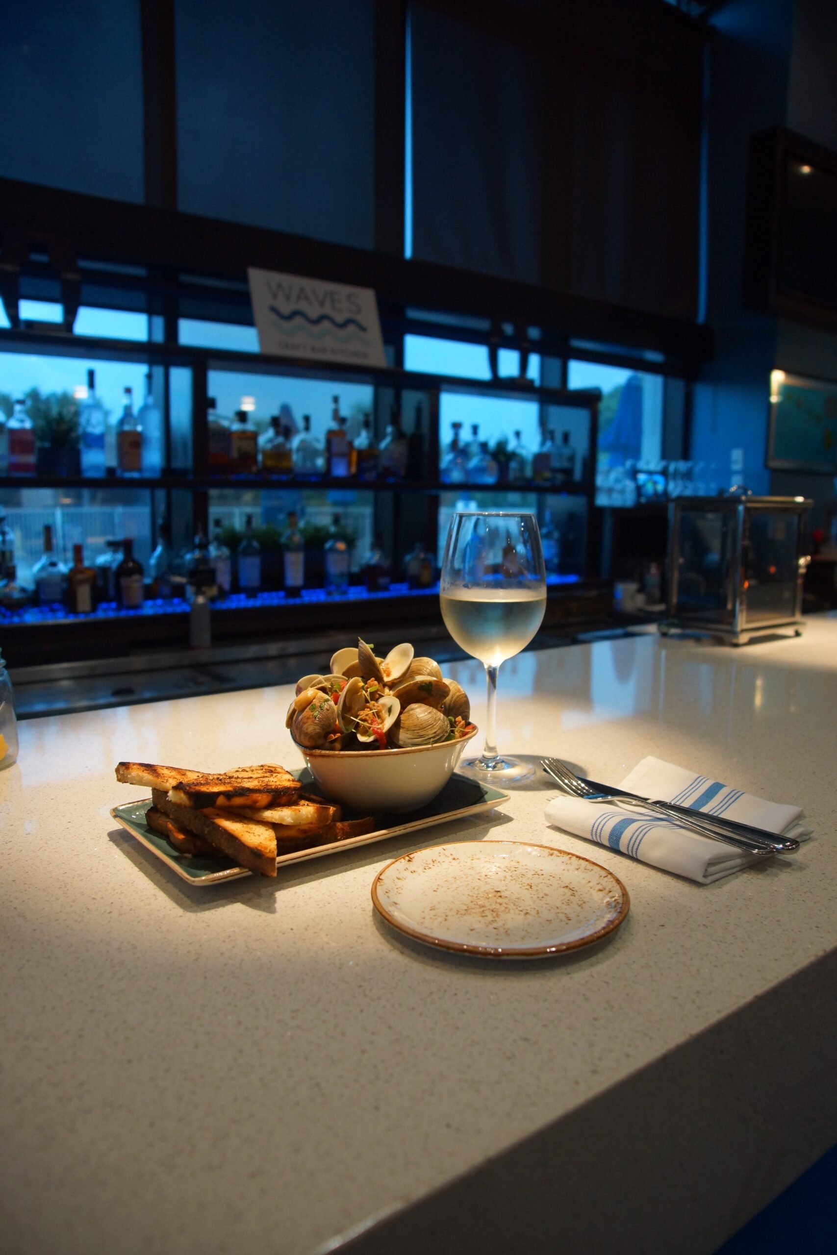 Waves Craft Kitchen