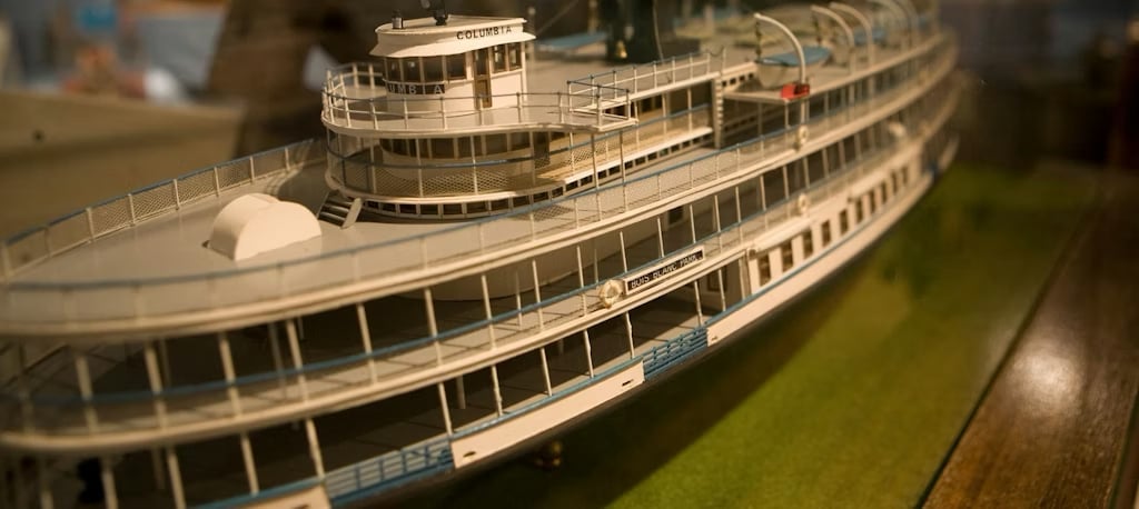 Dossin Great Lakes Museum