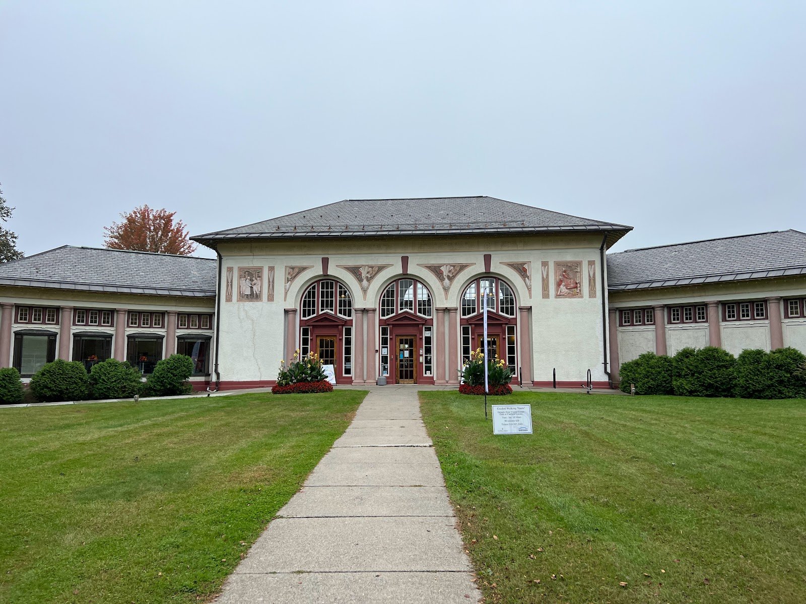 Saratoga Springs Visitor Center