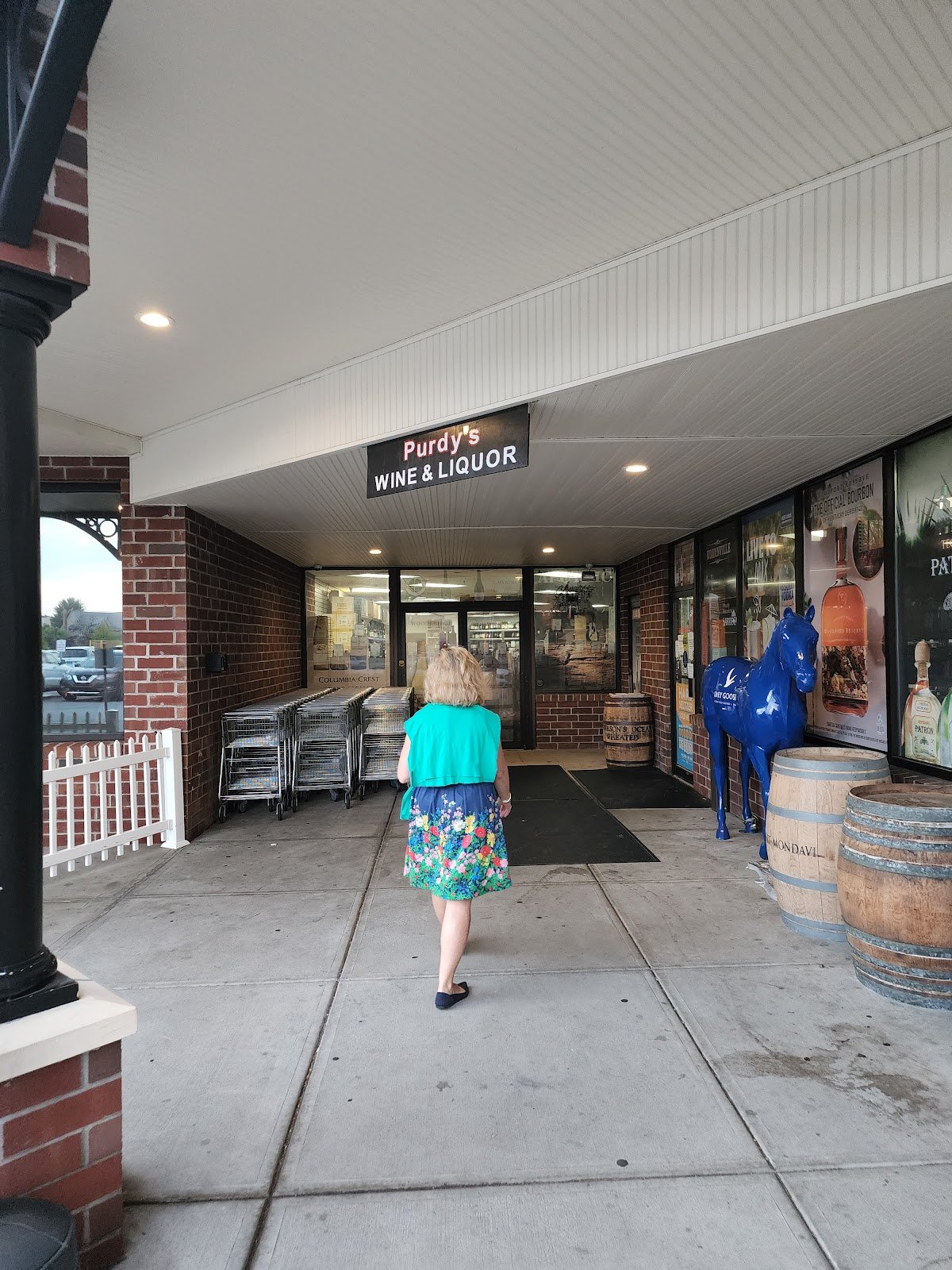 Purdy's Discount Wine & Liquor