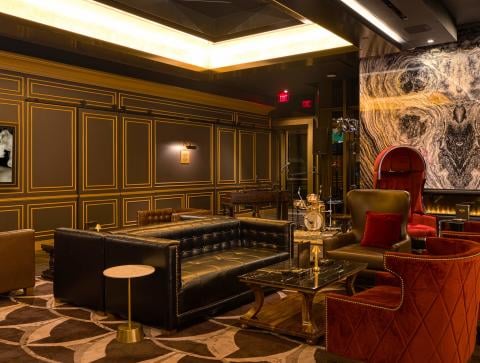 Eight Cigar Lounge
