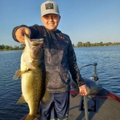 Jay's Bass Bustin Guide Services