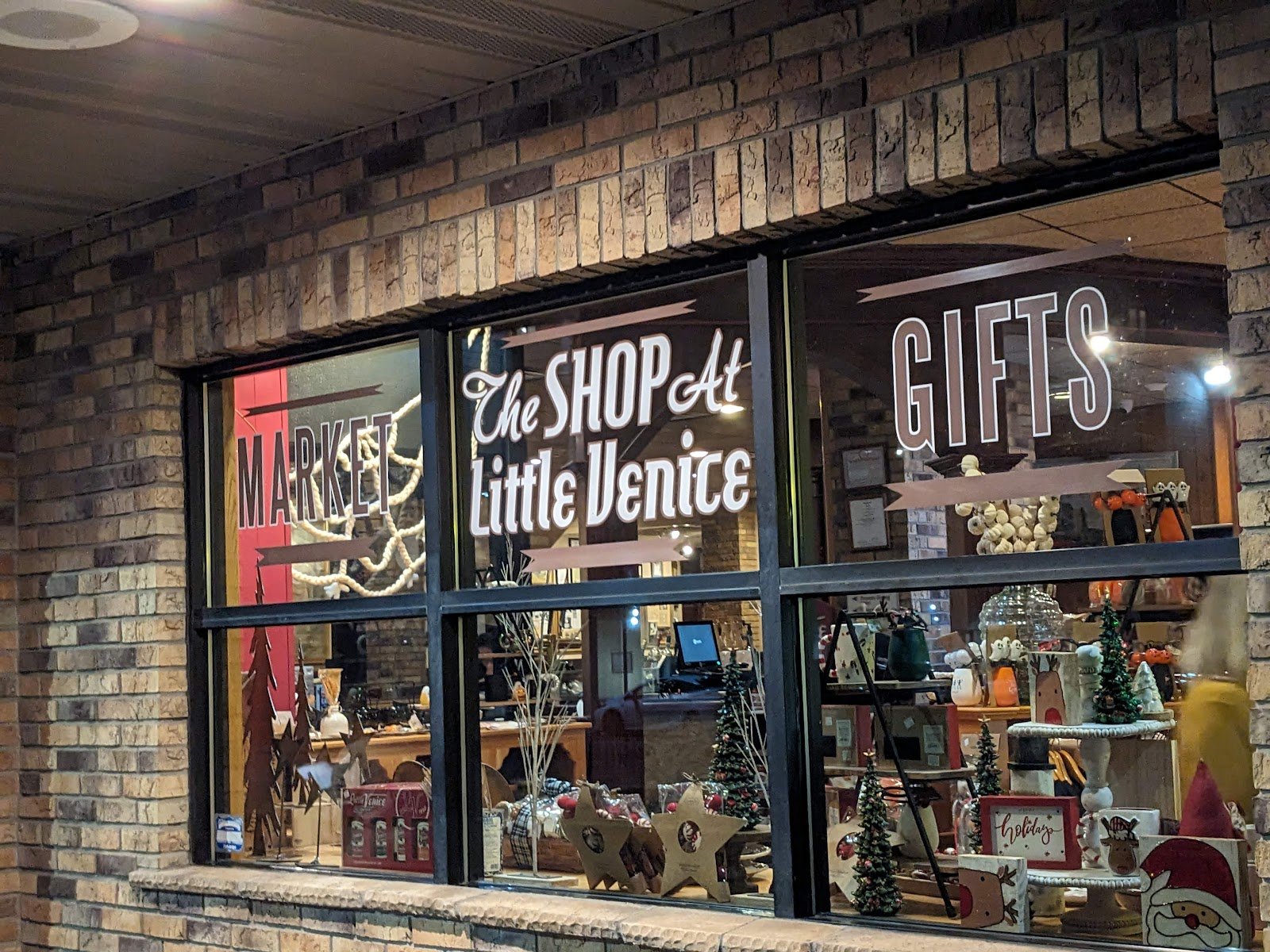 Little Venice Restaurant