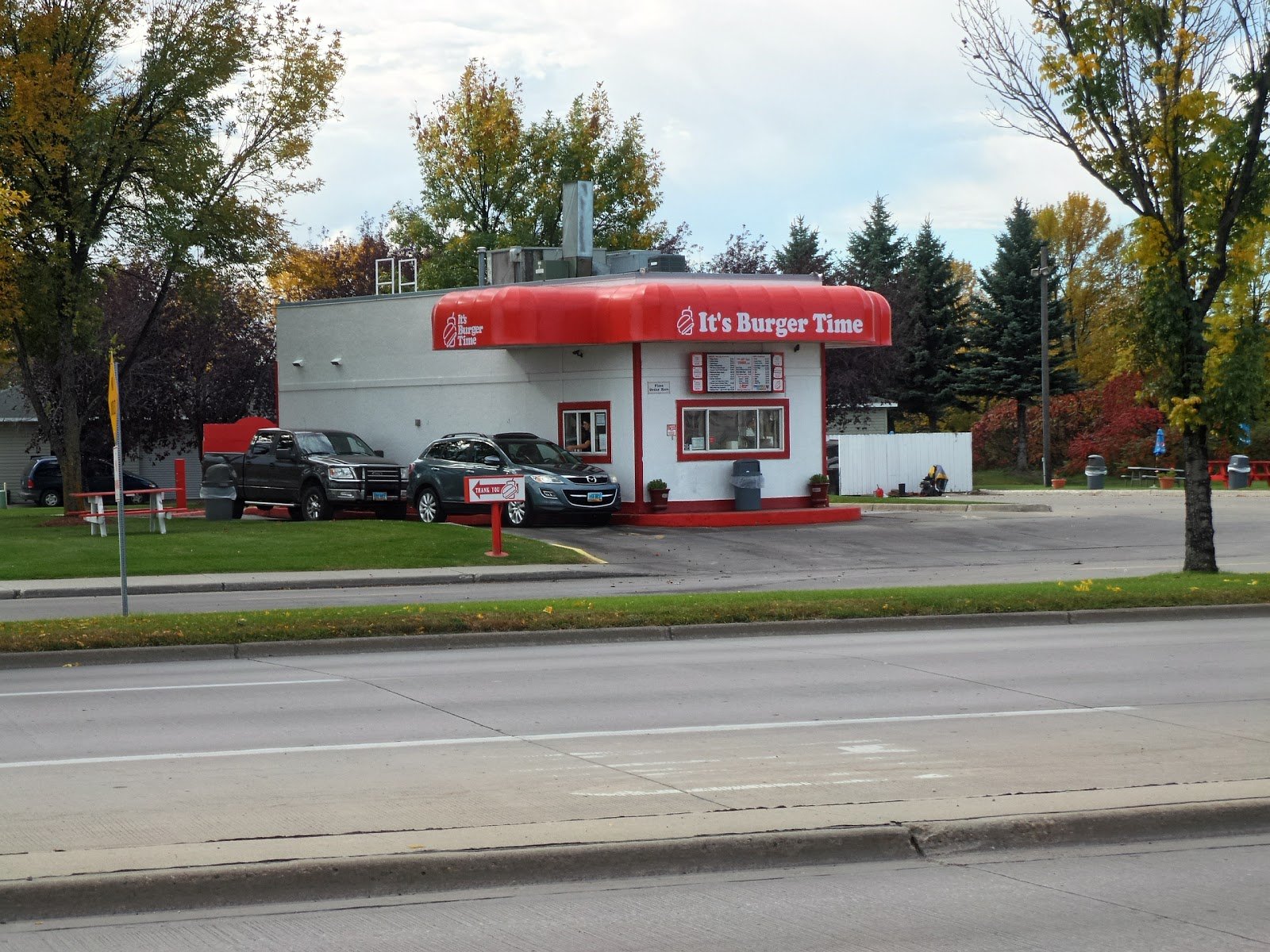 Its Burger Time Grand Forks