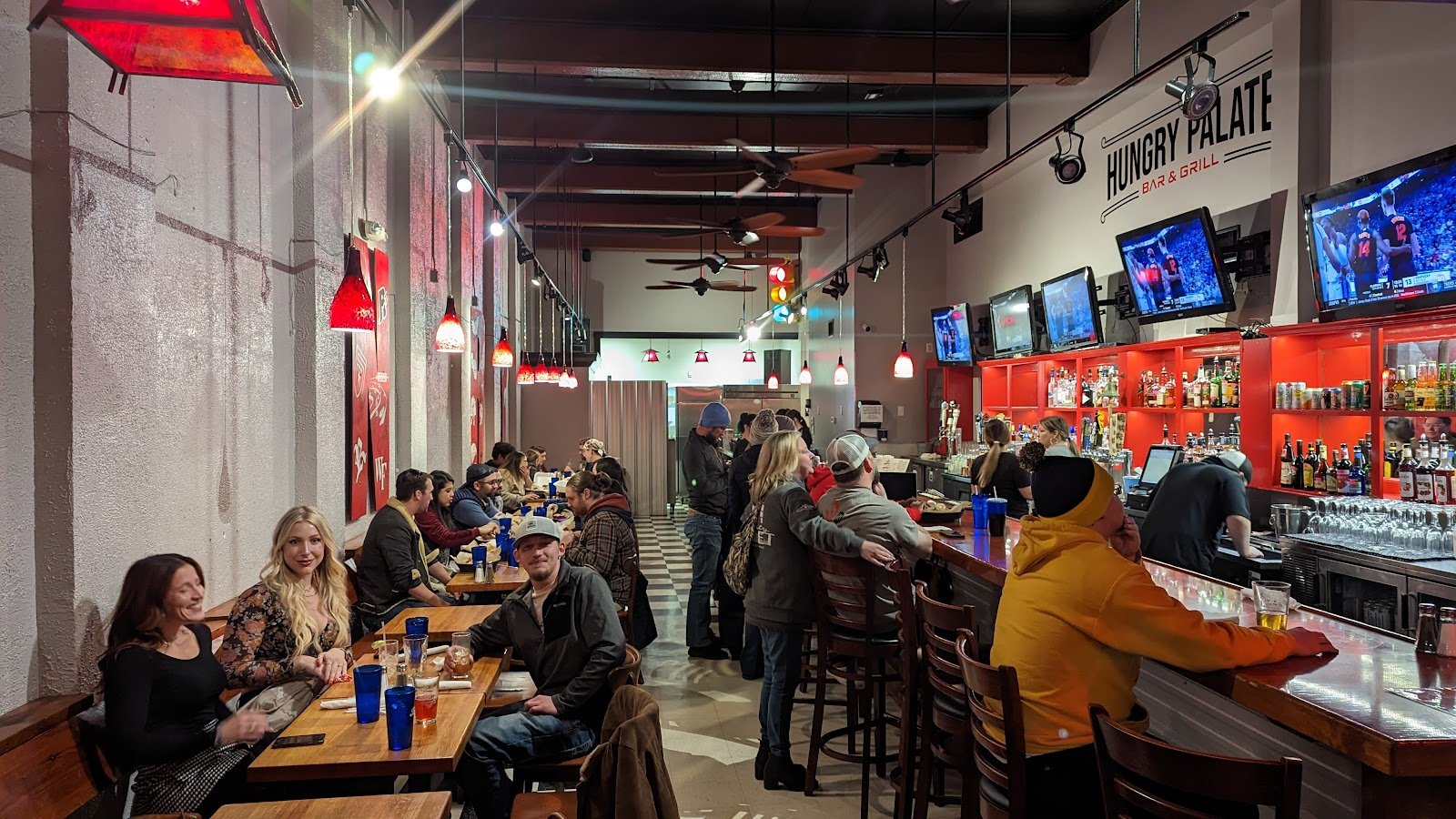 Hungry Palate Bar & Grill