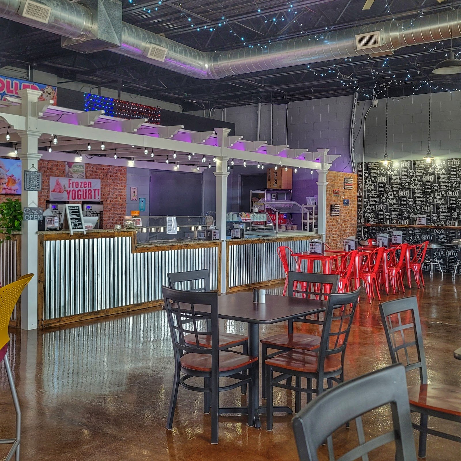 Common Grounds Coffeehouse