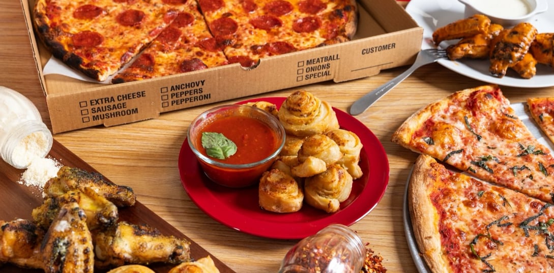Lil' House of Pizza Dinners & Catering