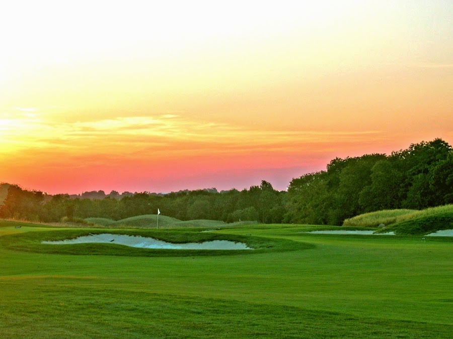 Raven's Claw Golf Club