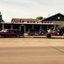 Dick's Body Shop and Towing