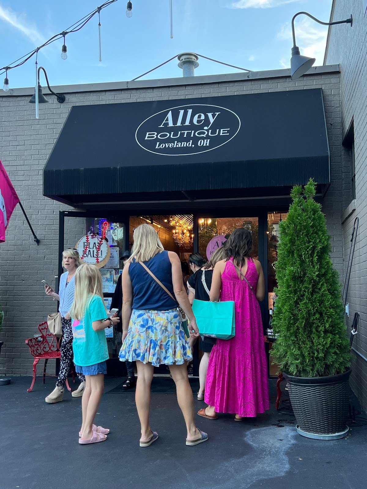 Alley Boutique