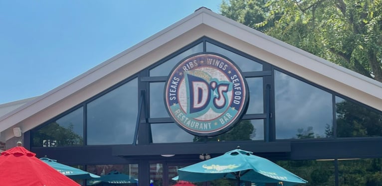 D's Wings