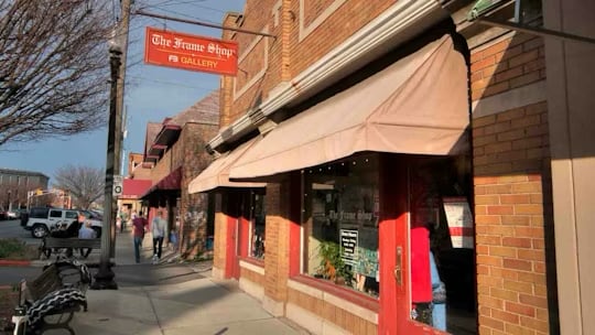 The Frame Shop - Franklin Barry Gallery