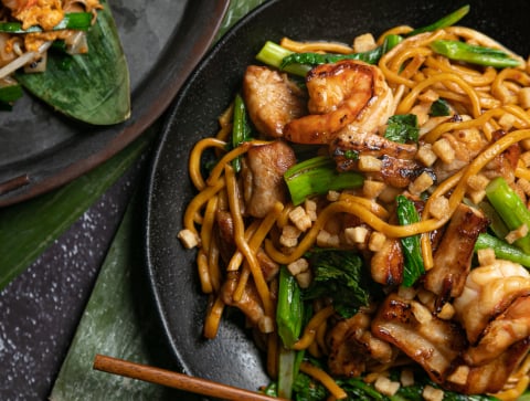 Googgle Man's Char Kuey Teow