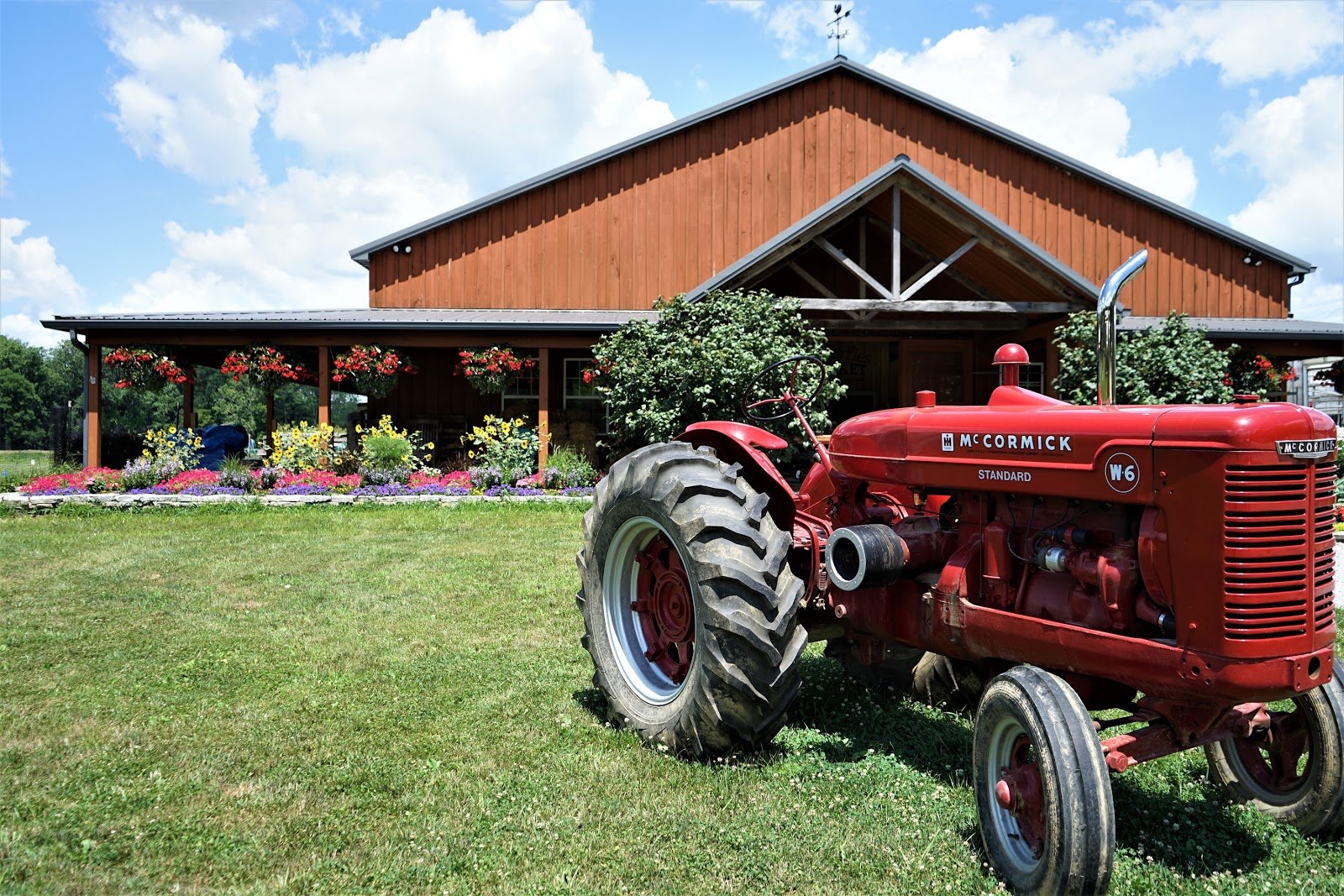 Blooms & Berries Farm Market