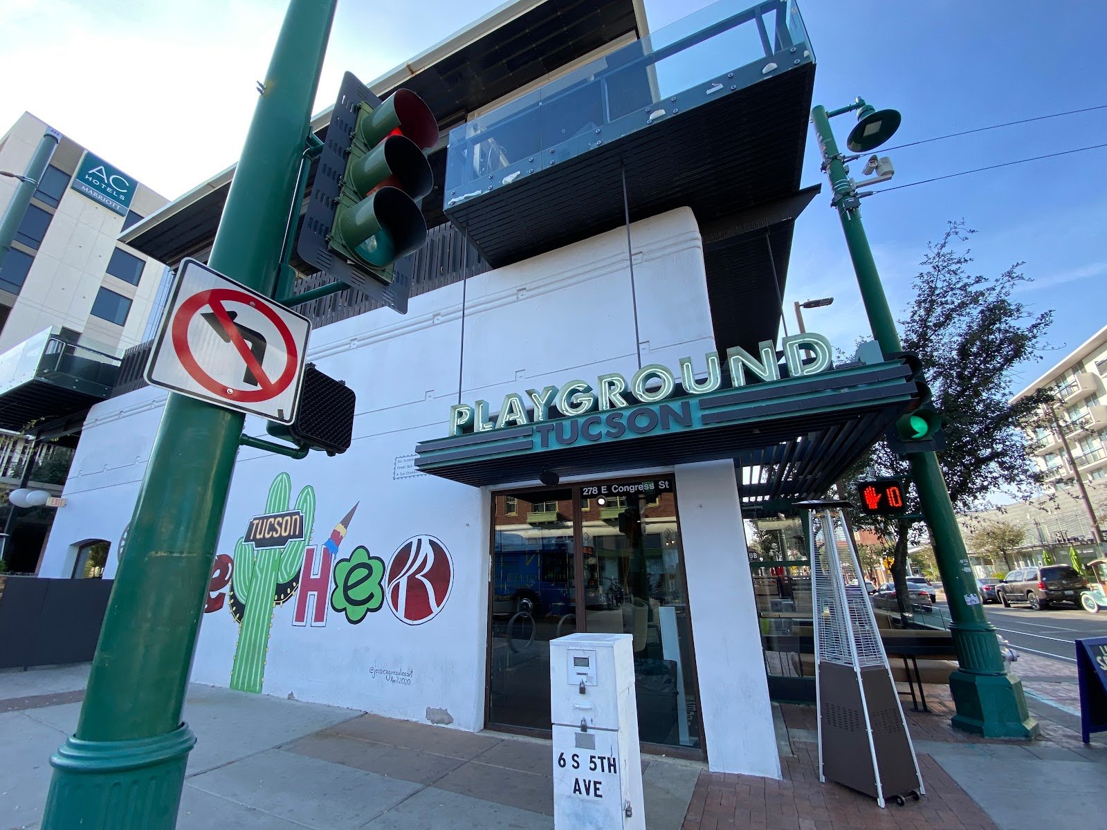Playground Bar and Lounge