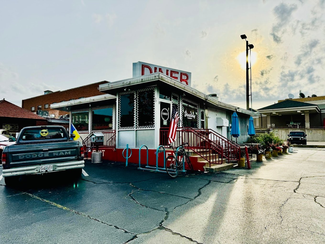 Broadway Diner