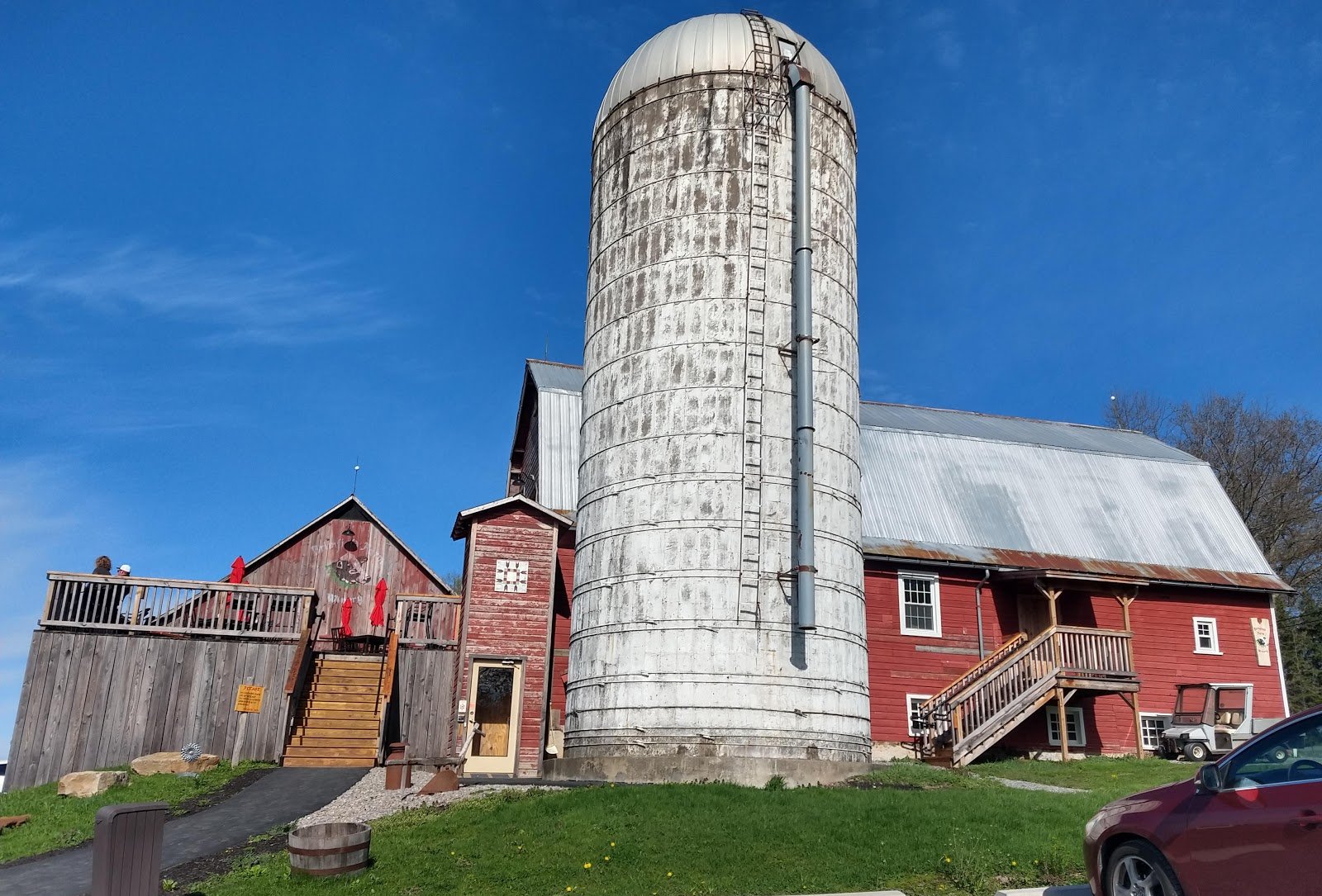 Brimfield Farm Winery