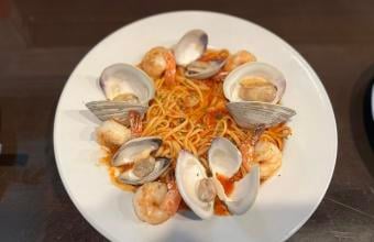 Fairground Grill & Crab House