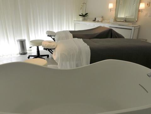 Amina Spa