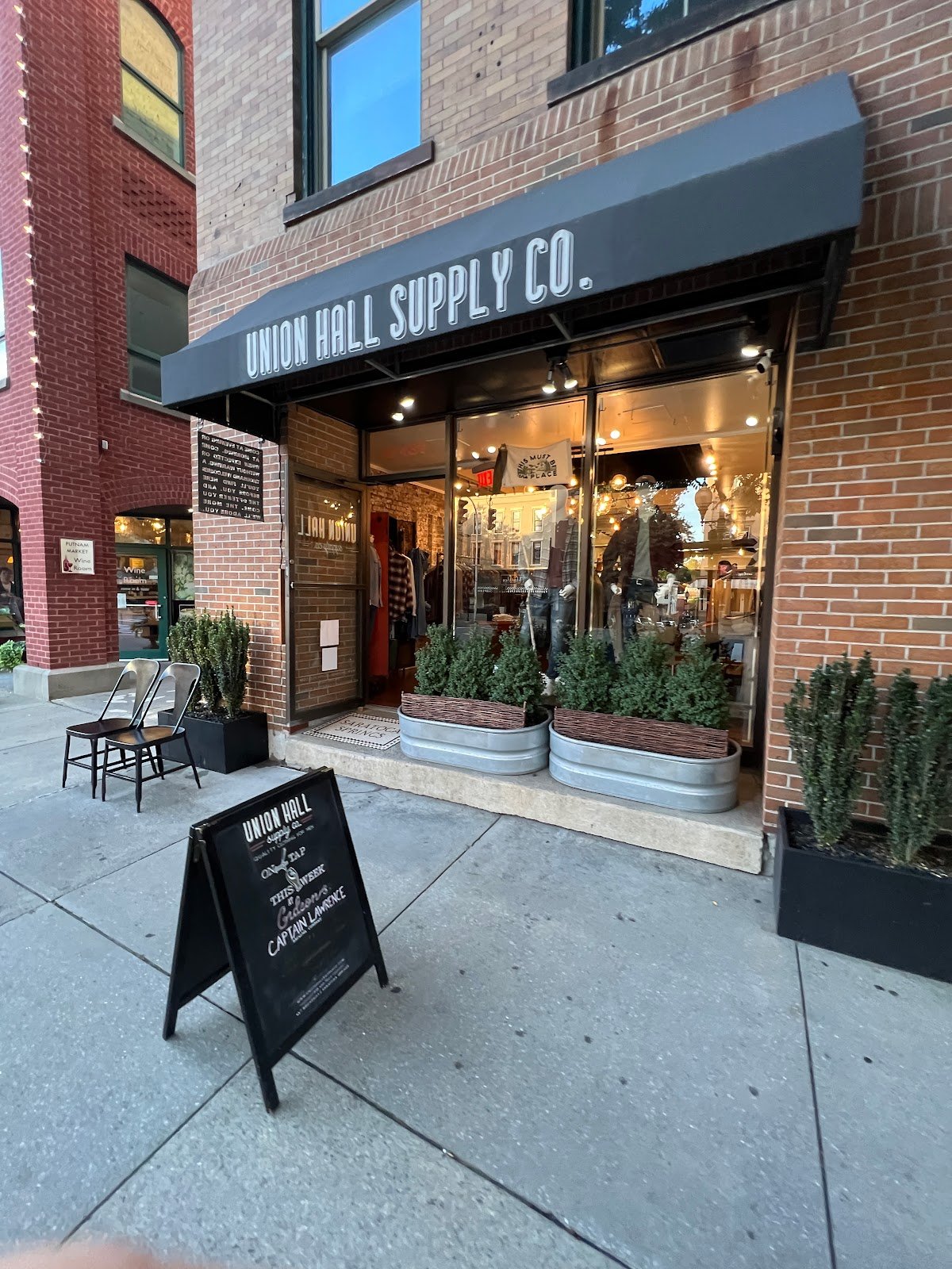 Union Hall Supply Company