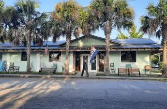 Sea Sea's Honey Hole Bait & Tackle Shop