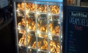 Über Bagels & Deli