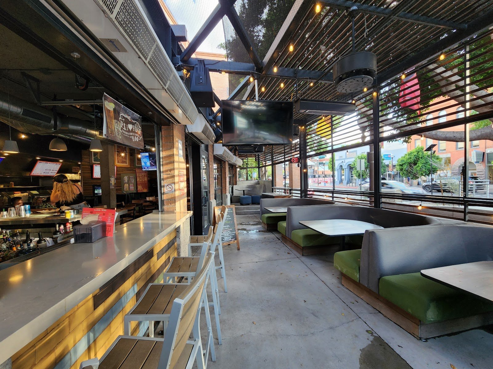 Illegal Pete's - Tempe