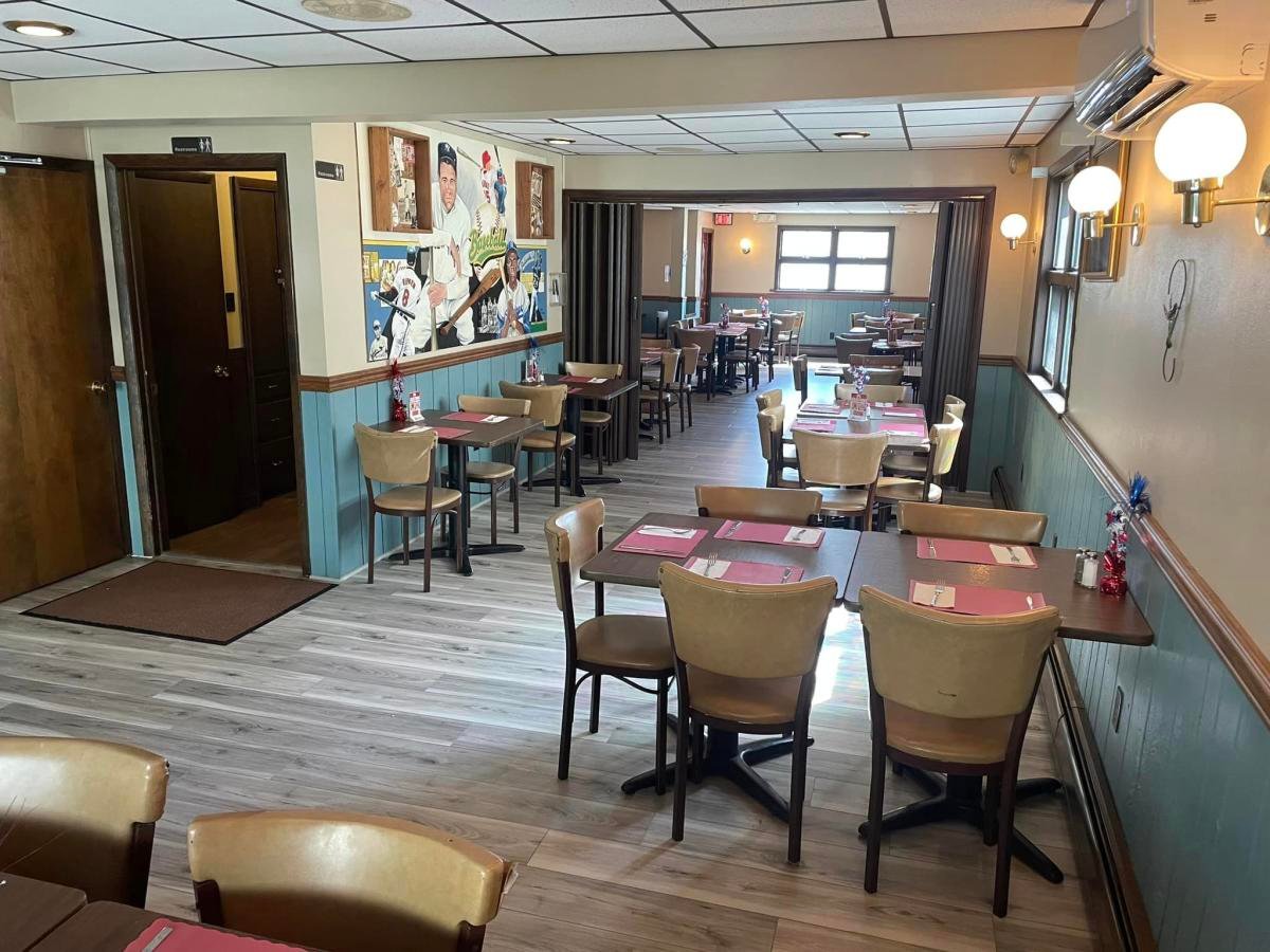 Zaleski's Clubhouse Cafe 
