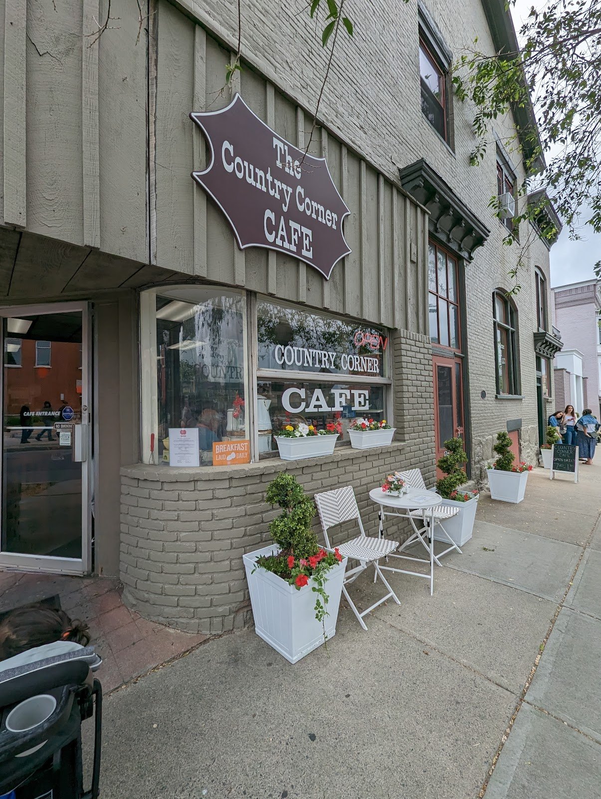 Country Corner Cafe