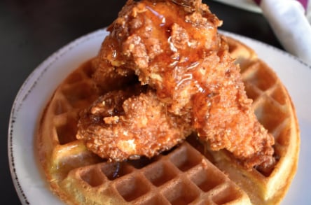 Myrtle's Chicken and Beer