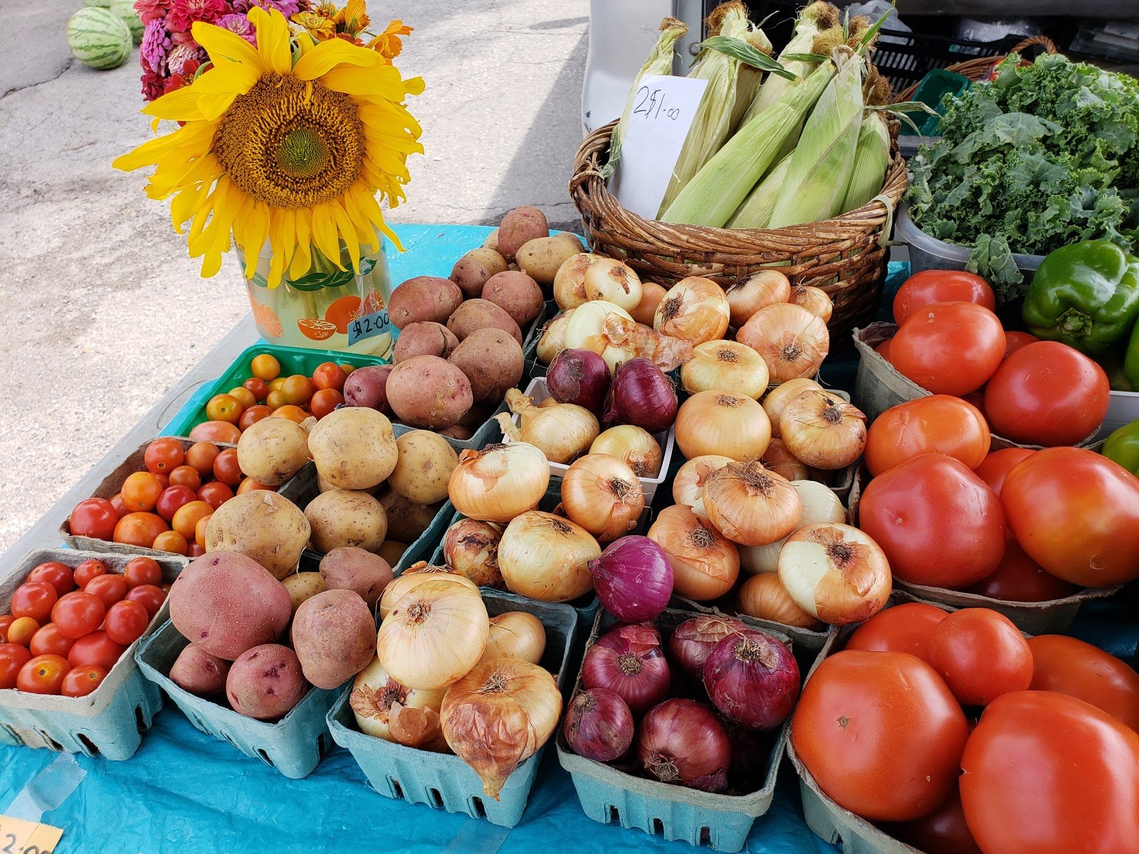 Strawberry Hill KCK Farmers Market