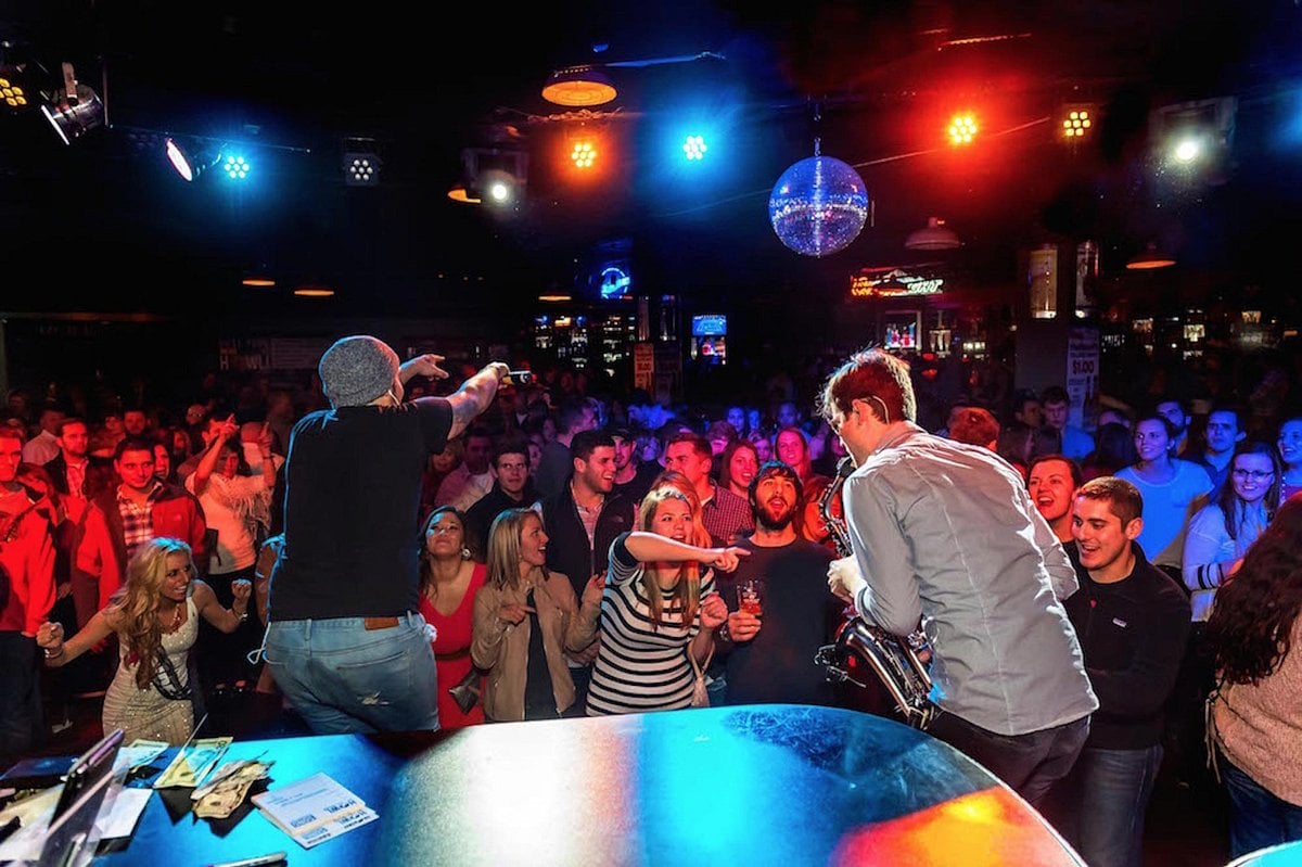 Howl at the Moon Philadelphia