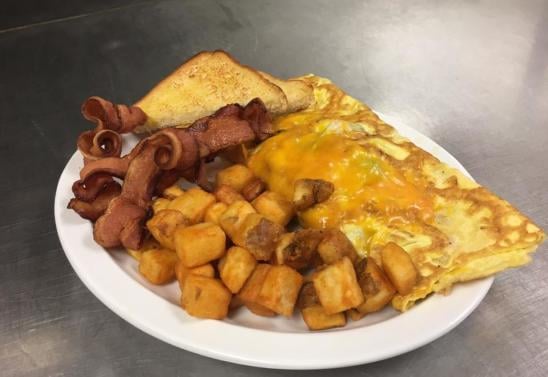 Rookies Sports Bar & Grill