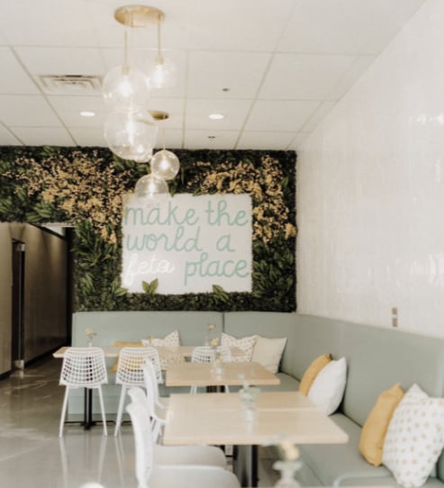 Crest Cafe