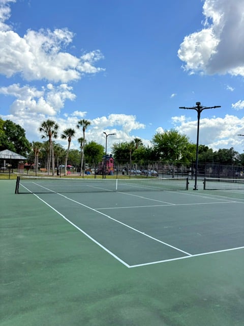 Woodlake Park 
