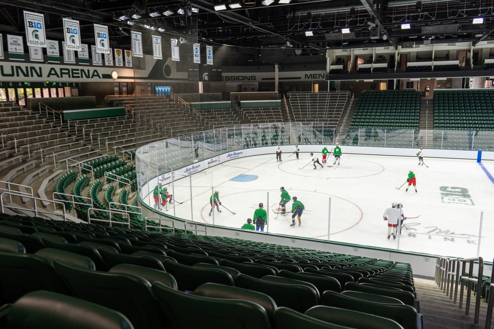 Munn Ice Arena - MSU