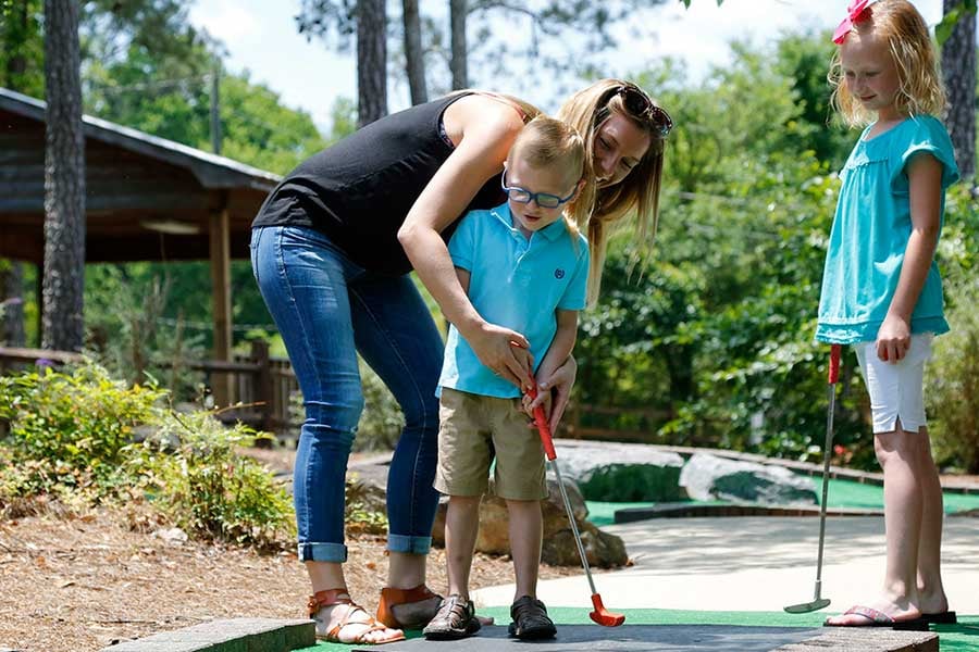 Noccalula Falls Mini Golf