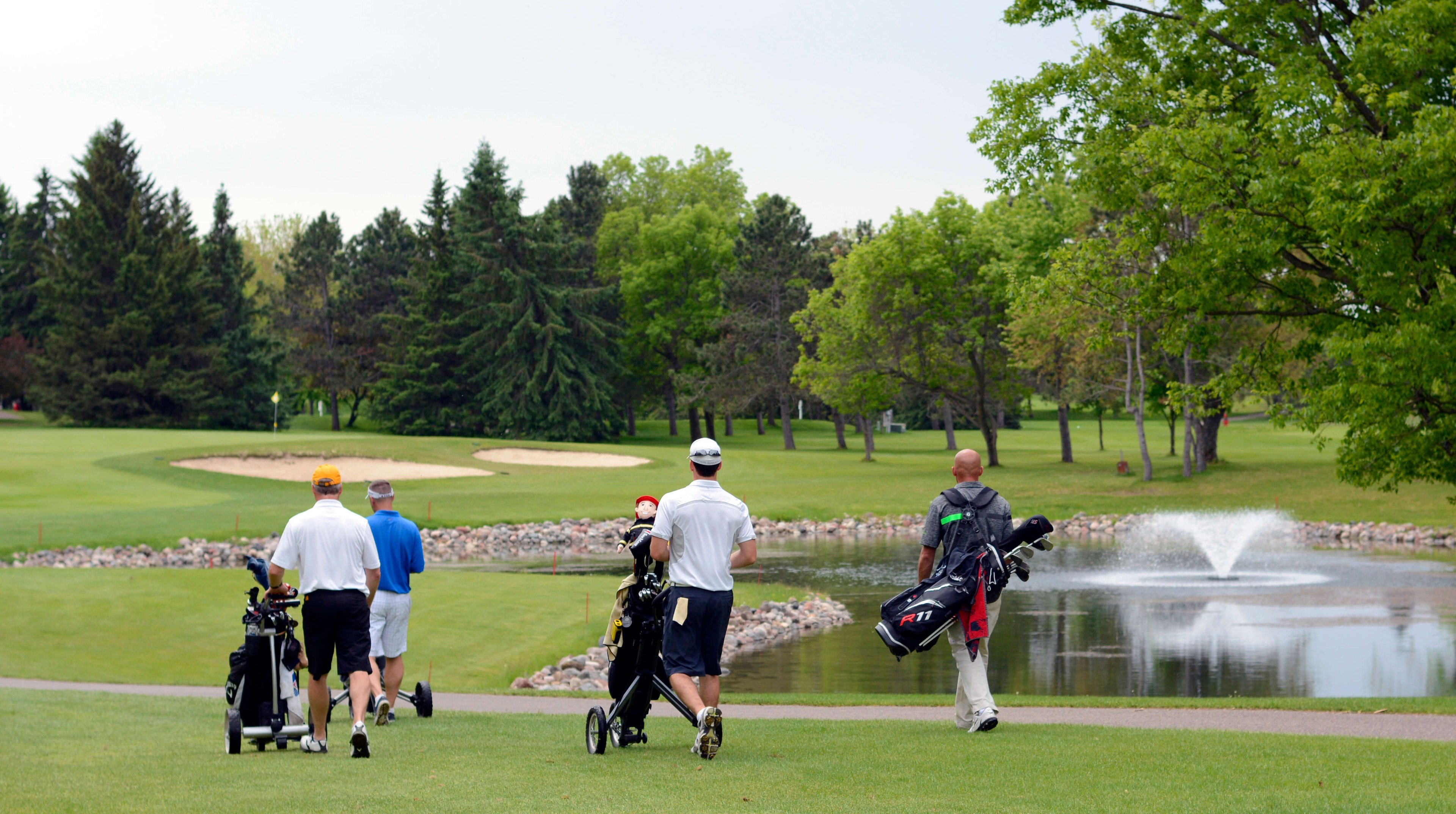 Bunker Hills Golf Club