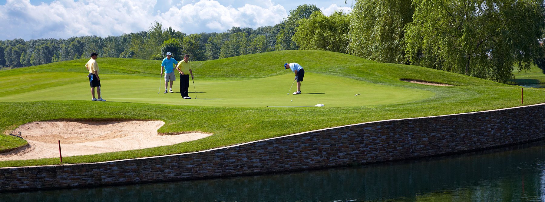Willow Creek Golf Club