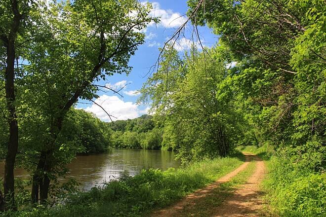 Red Cedar State Trail