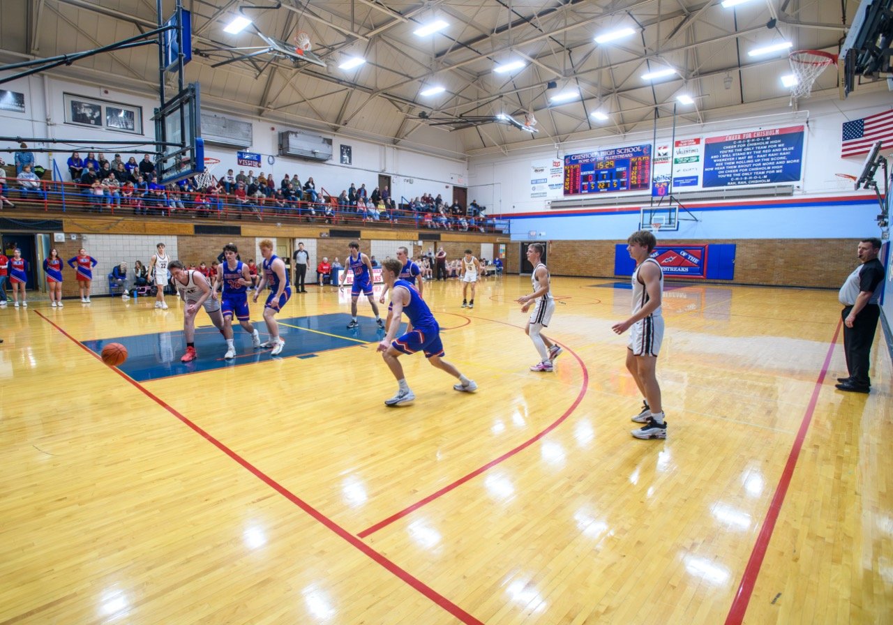 Chisholm Public School ISD 695