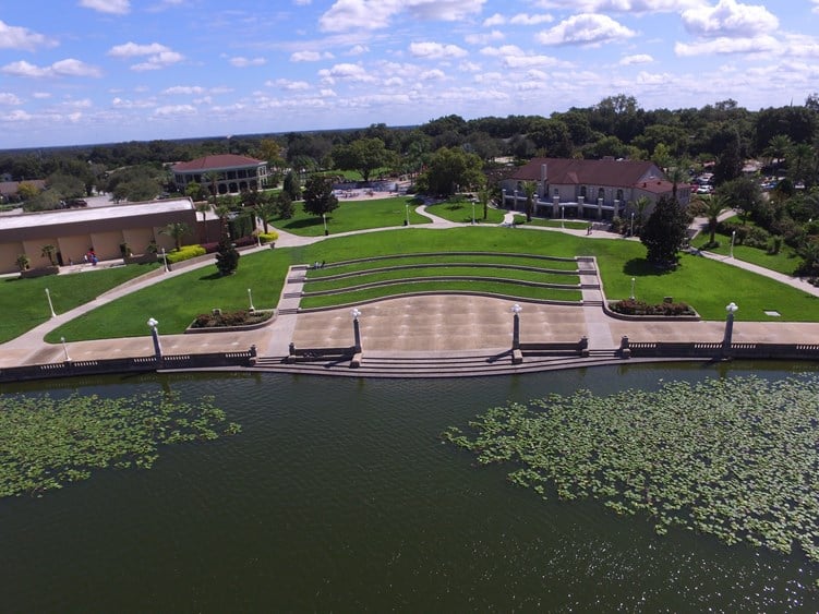 Lake Mirror Complex