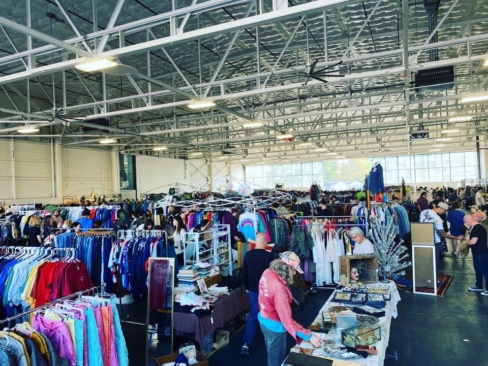 Hangar 30