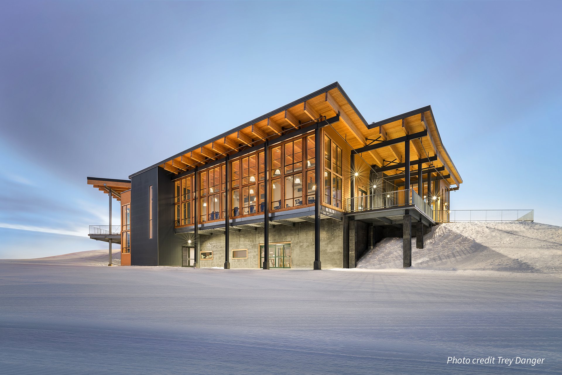 Hogadon Basin Lodge / Ski Area