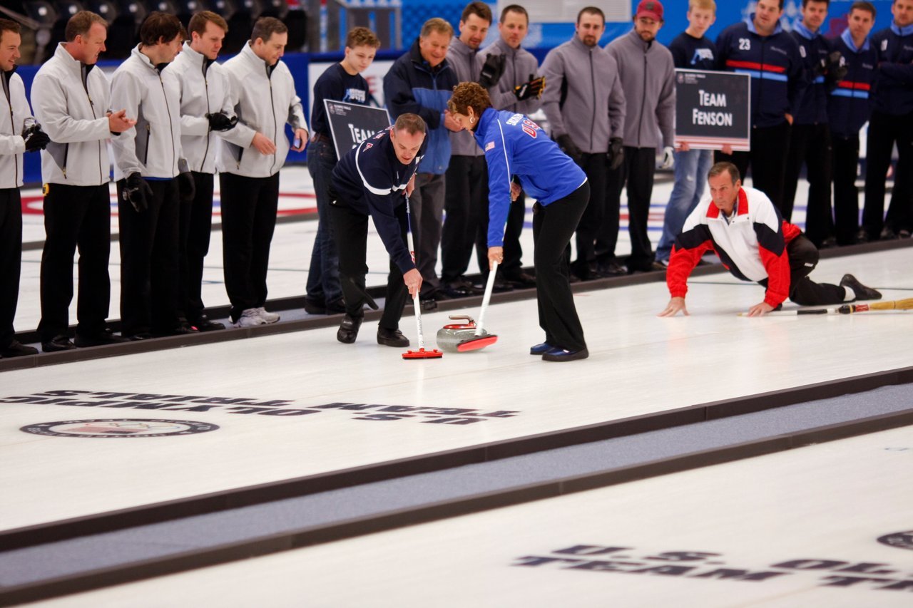 Fargo-Moorhead Curling Club