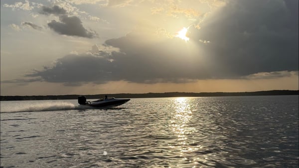 Speedboat Run & Show