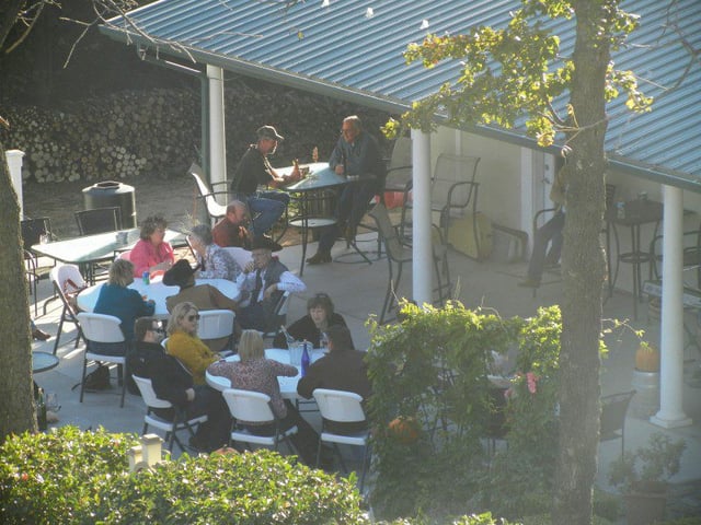 indian_creek_village_winery.jpg